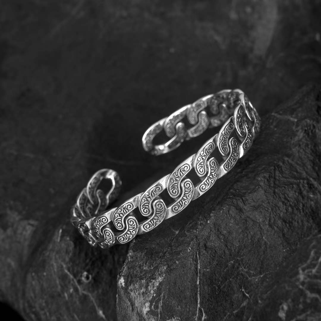 Lorvek - Interwoven Silver Cuff Bracelet