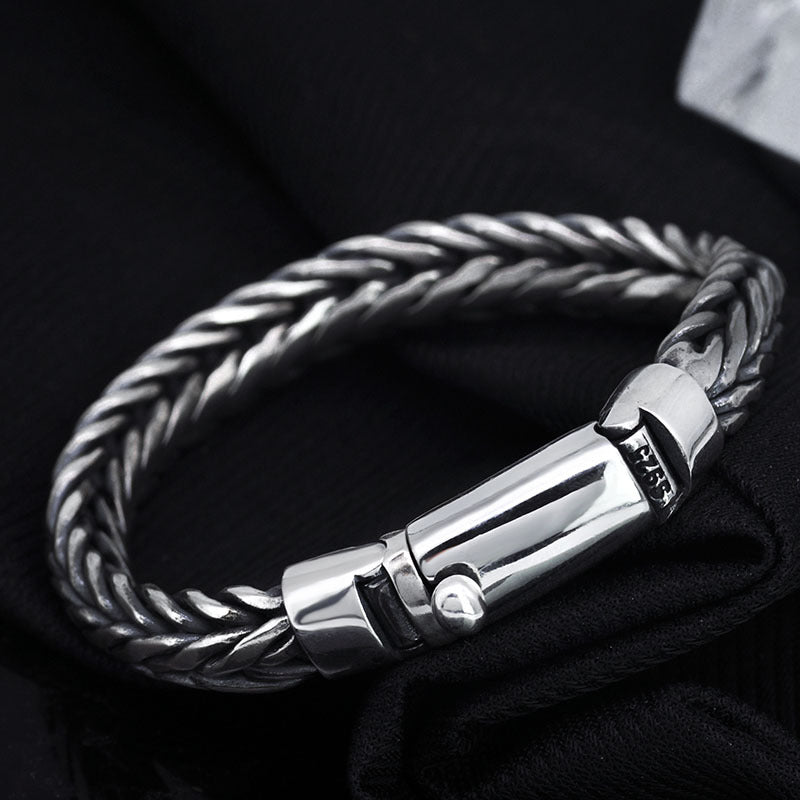 Peak - Vintage Handwoven Latch Bracelet