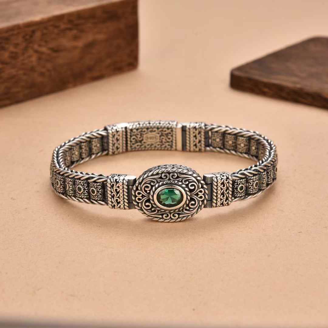 Zyros - Handcrafted Silver Bracelet