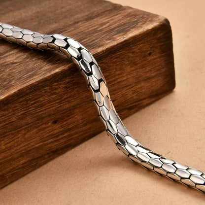 Drakon - Handcrafted Silver Bracelet