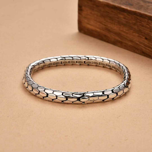 Drakon - Handcrafted Silver Bracelet