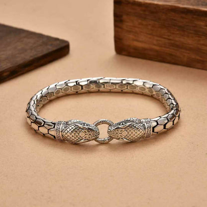 Hydra - Handcrafted Silver Bracelet