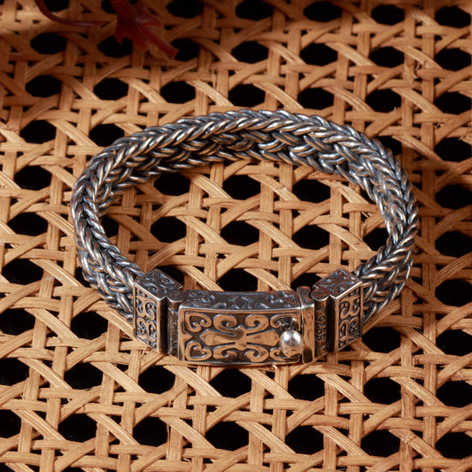 Lume - Men's Woven Amulet Bracelet