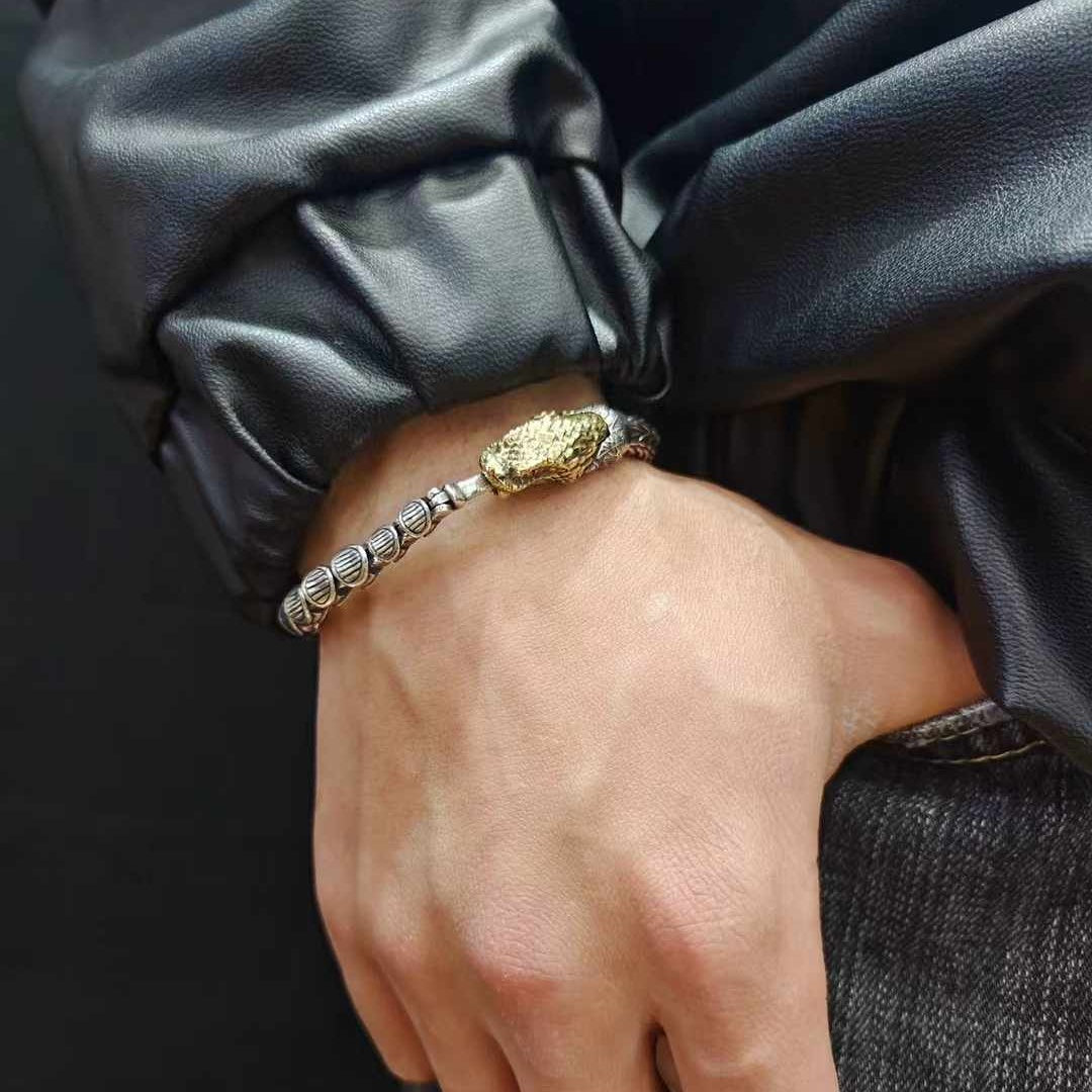 Veyron - Handcrafted Silver Bracelet