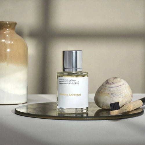 Meesue Ambery Saffron Eau de Parfum featuring Warm Spicy Woody Notes, Vegan