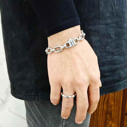 Vantor - Titan Link Silver Bracelet