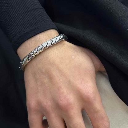 Drakon - Handcrafted Silver Bracelet