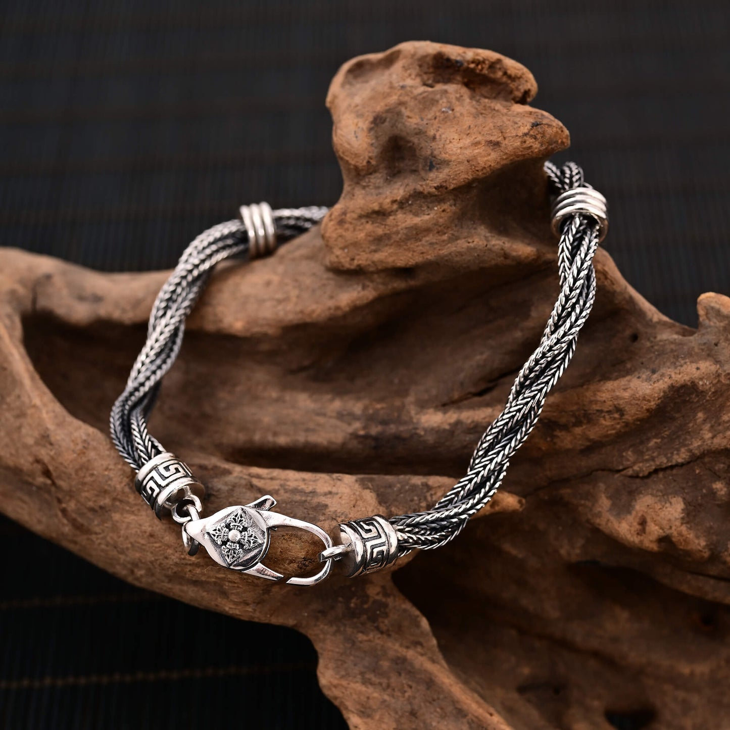 Action - Foxtail Twist Bracelet