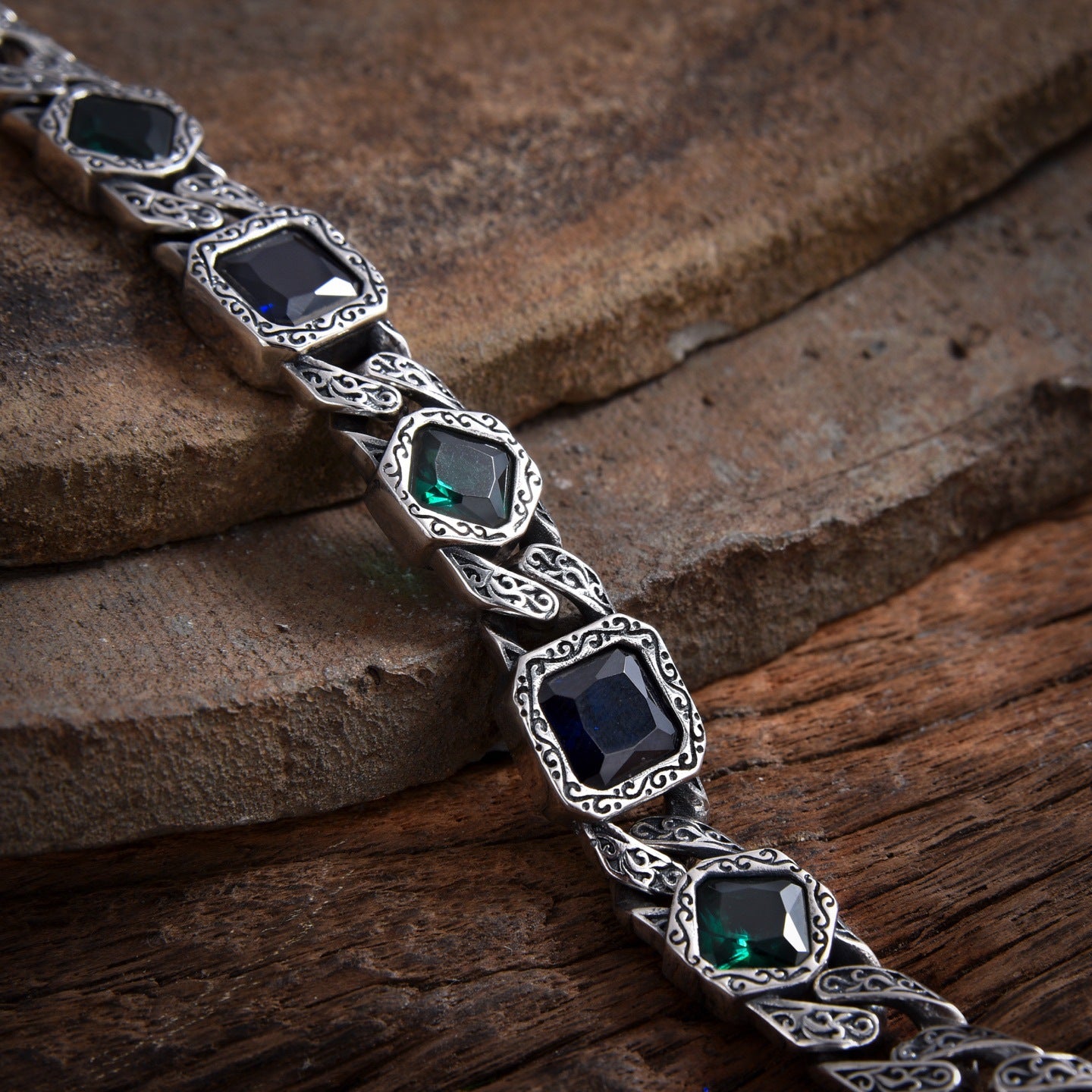 Ithor - Temple Path Silver Bracelet