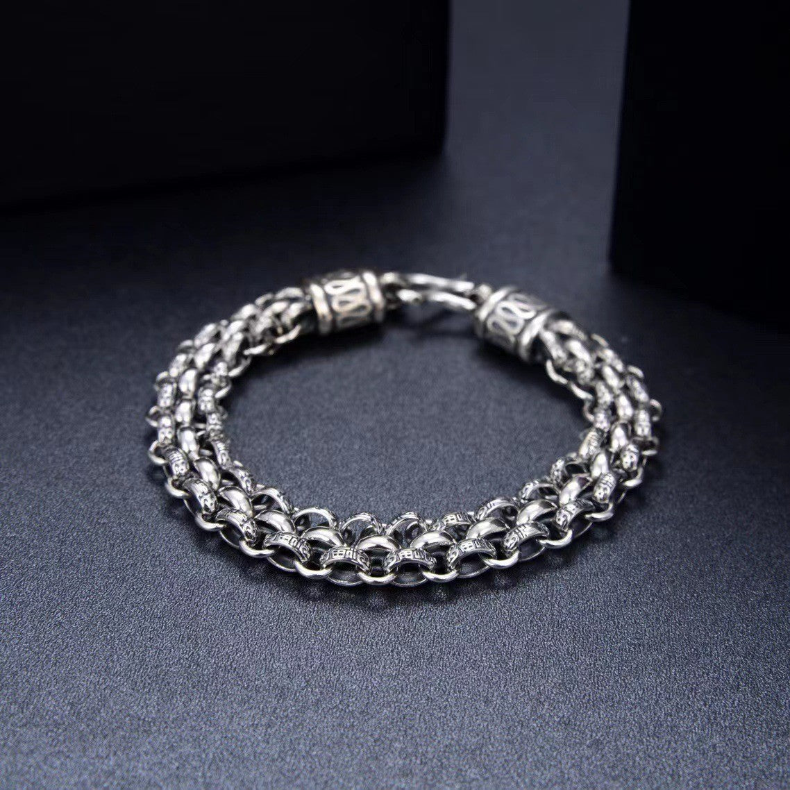Oshira - Solid Silver Bracelet