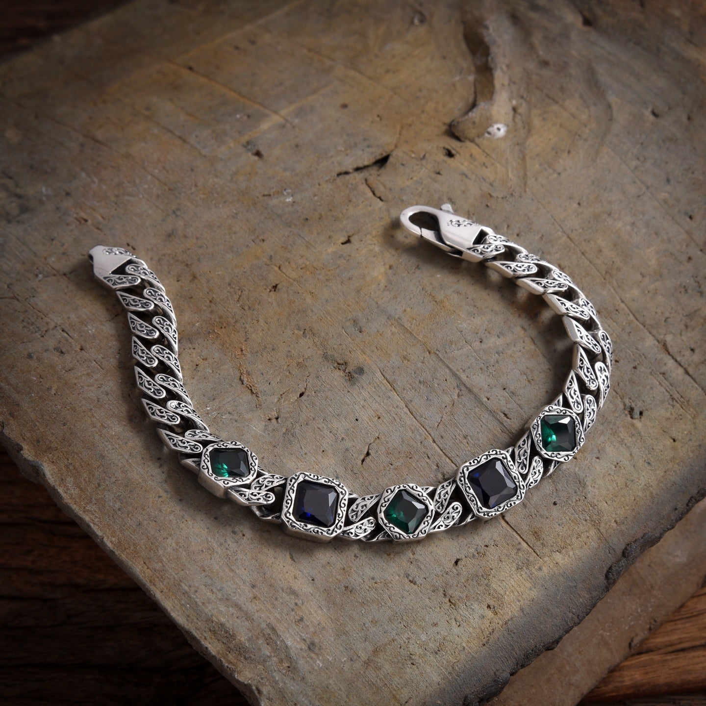 Ithor - Temple Path Silver Bracelet