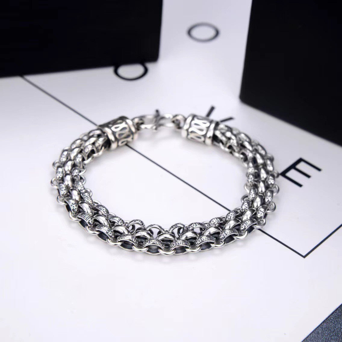 Oshira - Solid Silver Bracelet