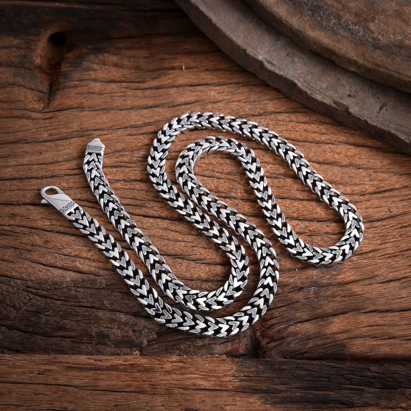 Eloska - Mindwoven Silver Chain