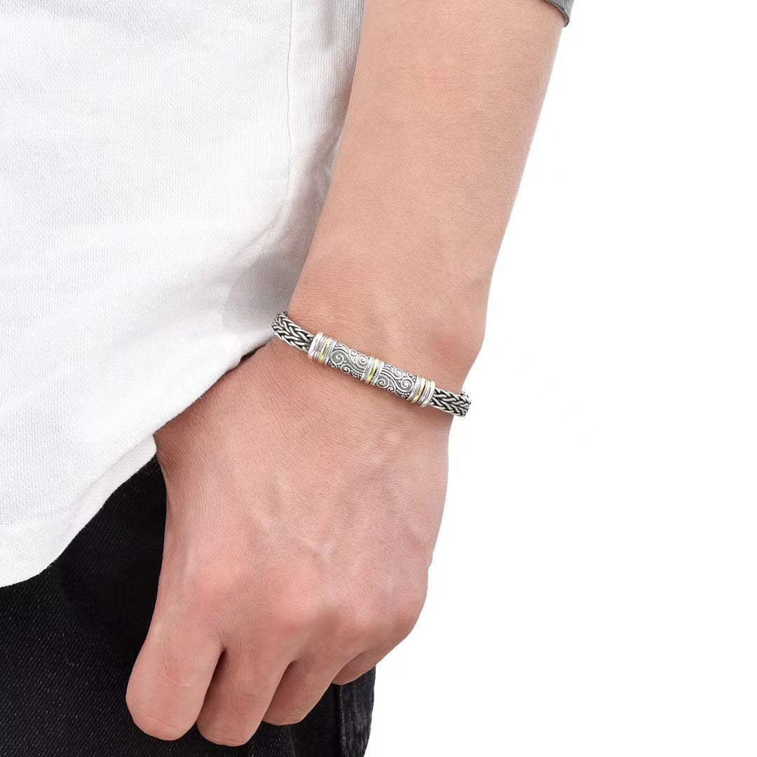 Vaynor - Woven Regal Silver Bracelet