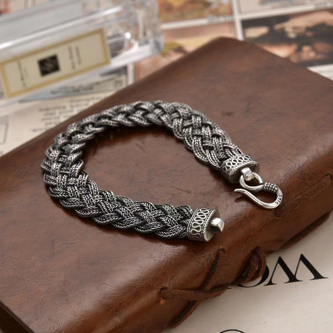 Lucent - Foxtail Braided Bracelet