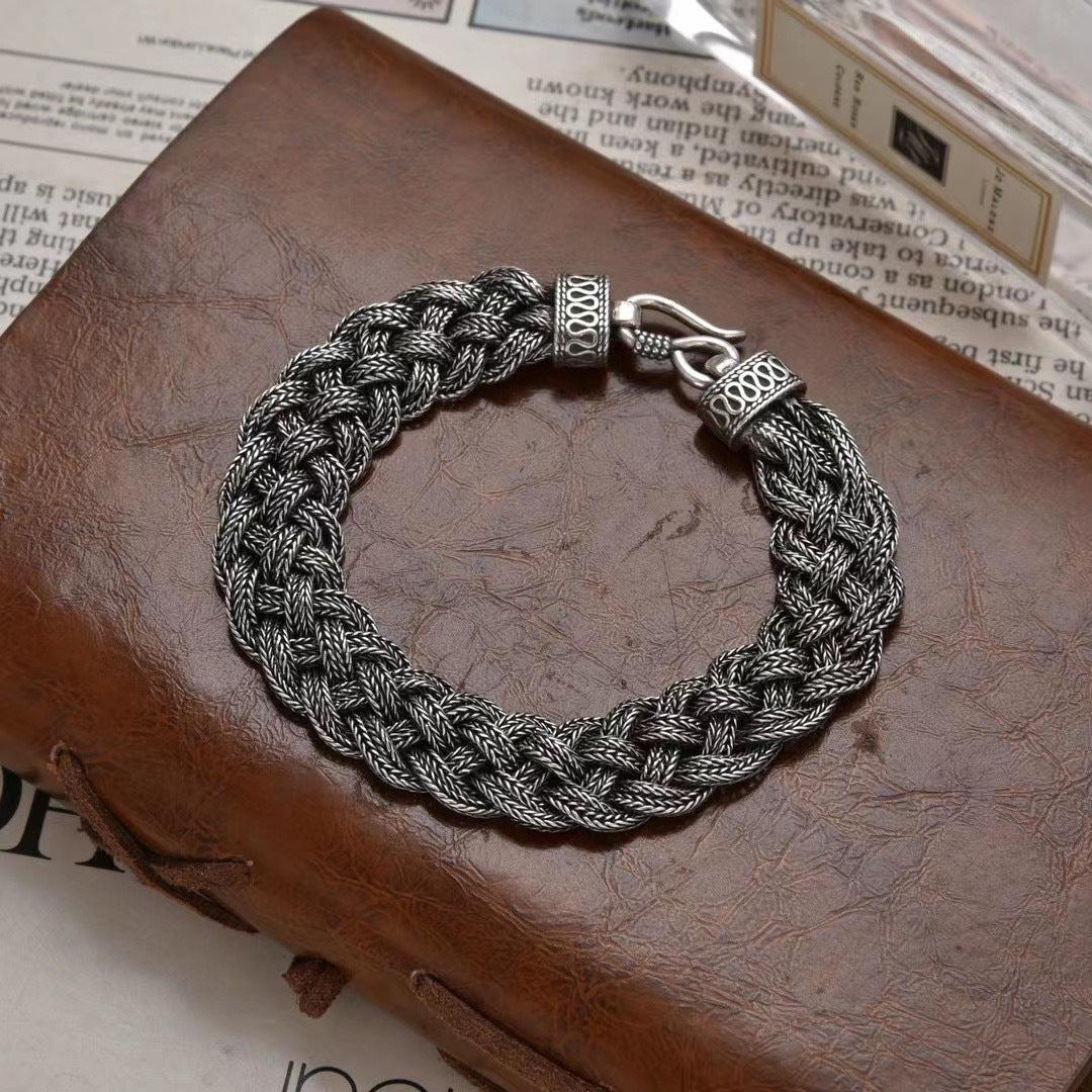 Lucent - Foxtail Braided Bracelet