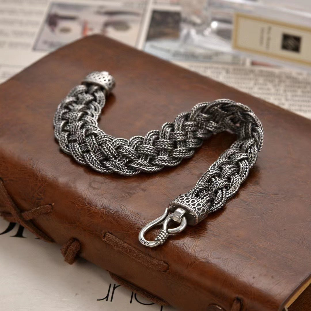 Lucent - Foxtail Braided Bracelet