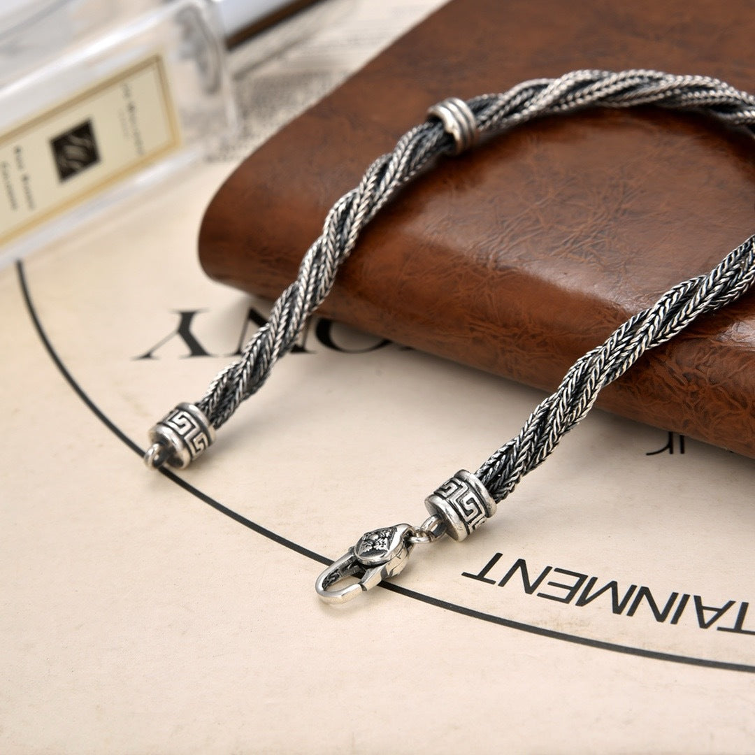 Action - Foxtail Twist Bracelet